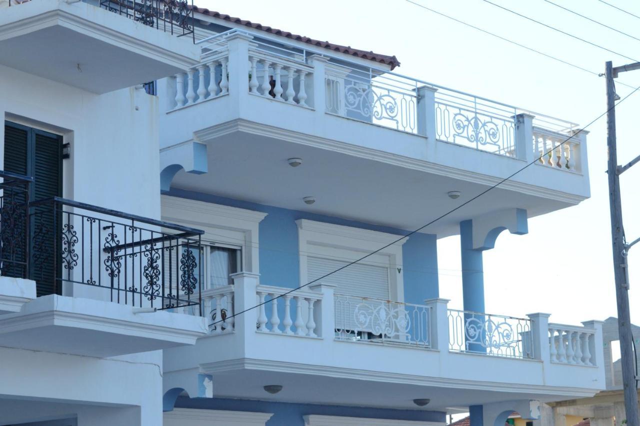 Apartamento La Maison Bleue Lixouri Exterior foto